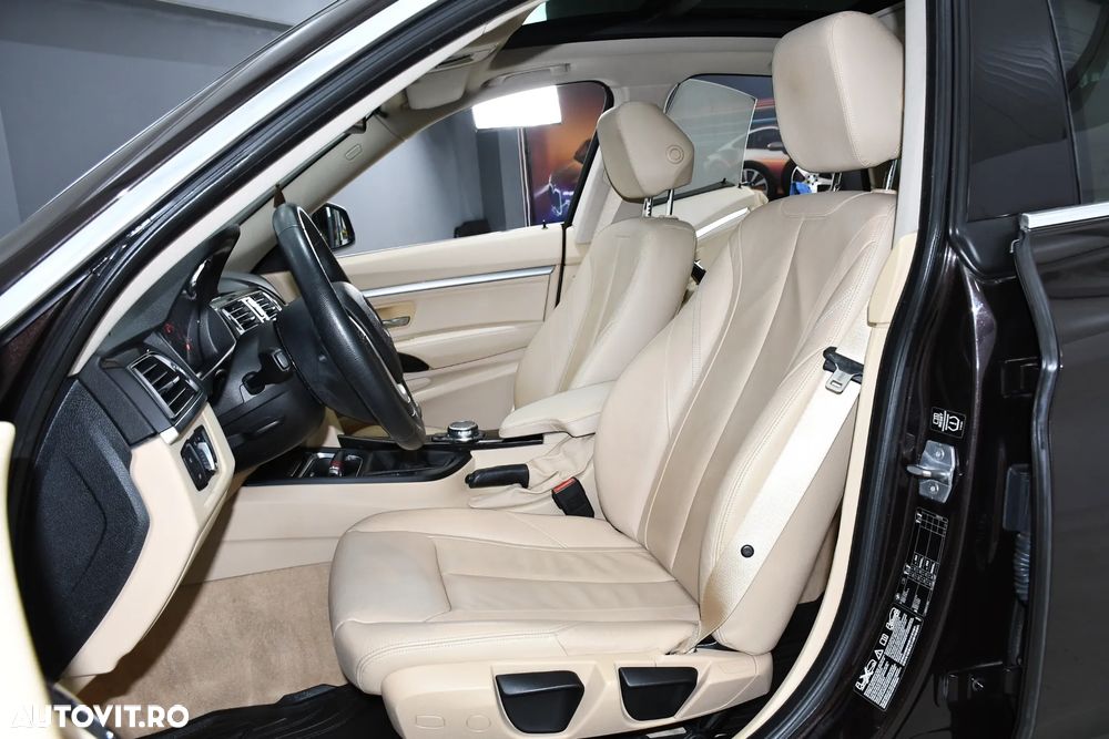 BMW Seria 3 320d xDrive - 15