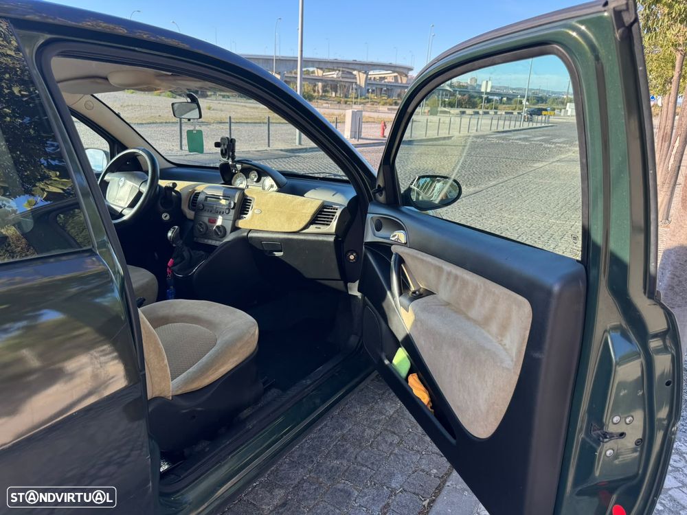 Lancia Ypsilon 1.2 16V Platino 5 - 3