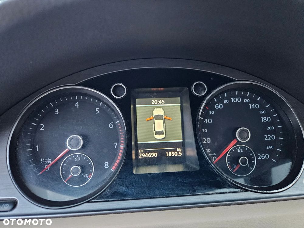 Volkswagen Passat 1.8 TSI Comfortline - 2