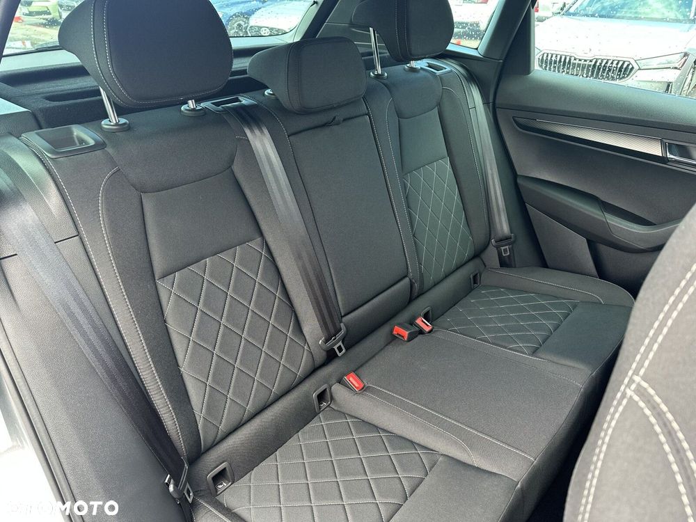Skoda Karoq 1.5 TSI ACT Sportline DSG - 21