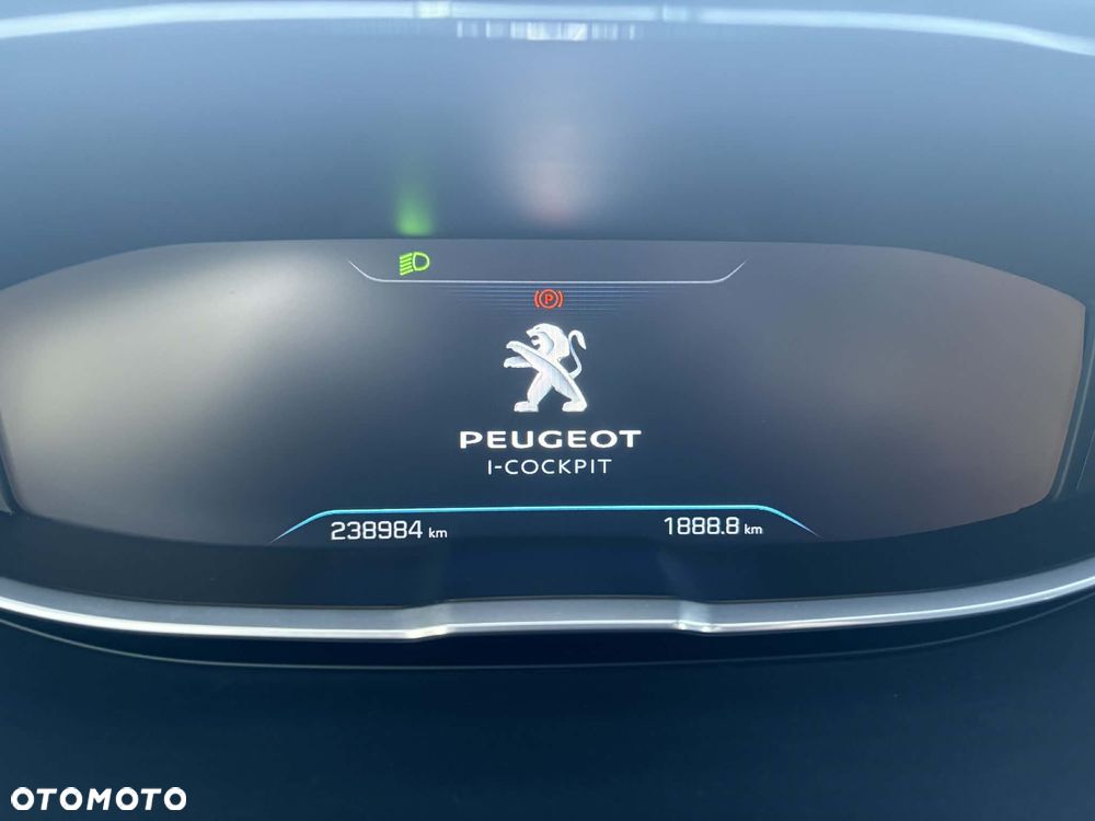 Peugeot 3008 1.6 BlueHDi Style S&S - 17
