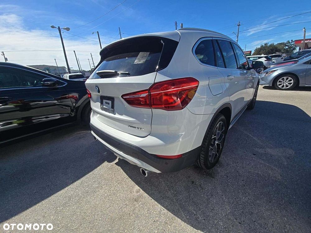 BMW X1 - 3