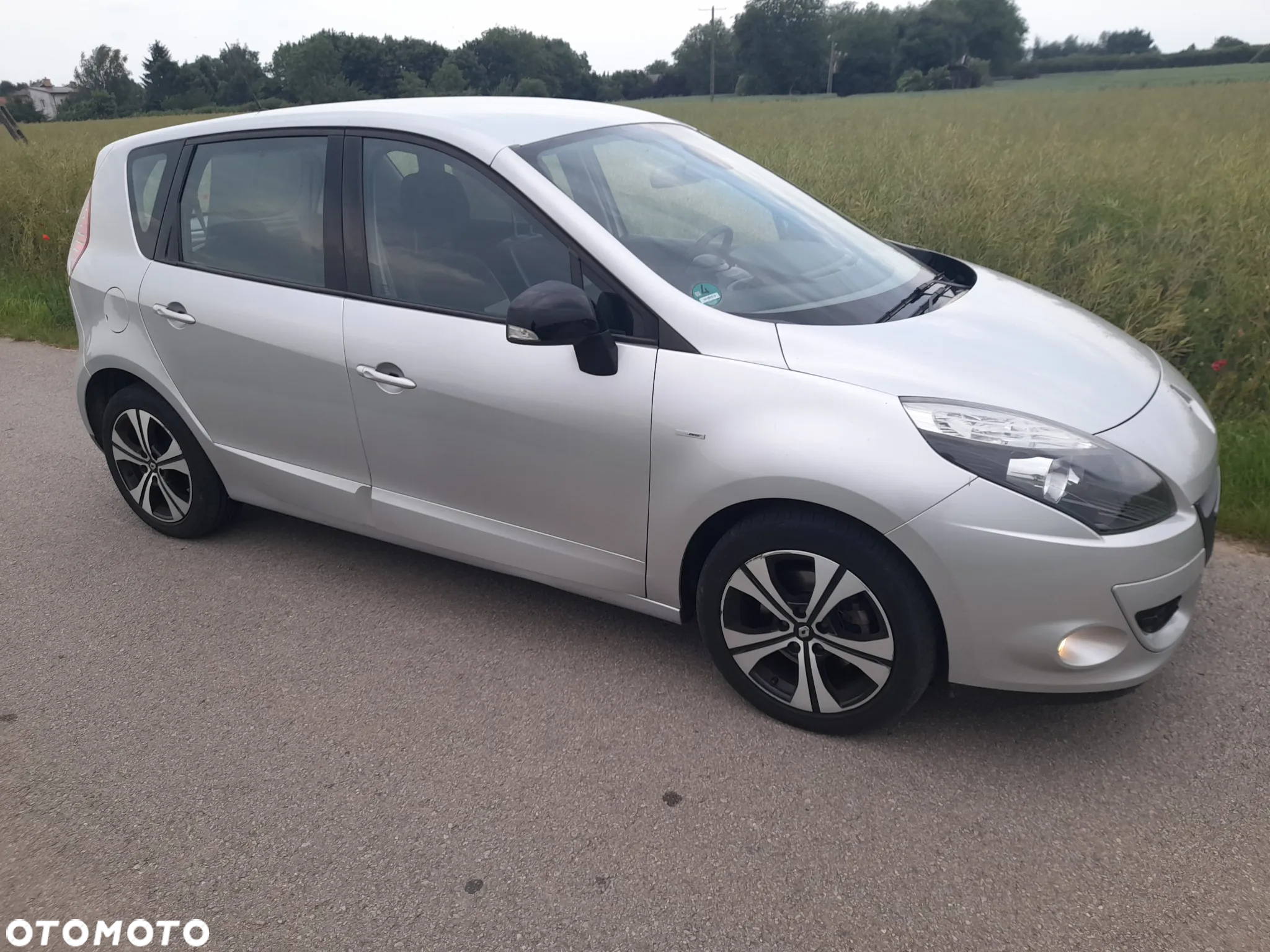 Renault Scenic 1.4 16V TCE Bose Edition - 15