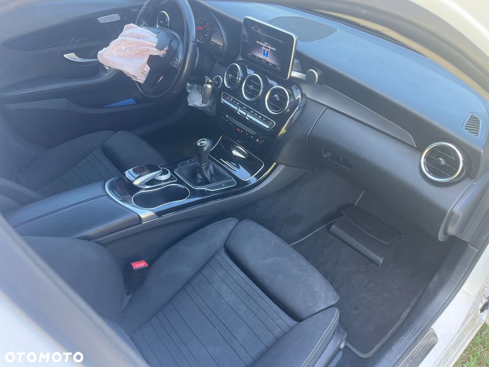 Mercedes-Benz Klasa C 200 (BlueTEC) d T Avantgarde - 15