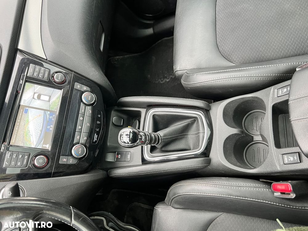 Nissan Qashqai 1.6 DCI Start/Stop Tekna - 22