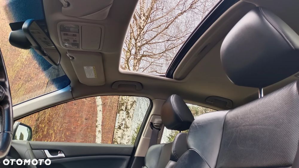 Honda Accord 2.0 Executive - 15