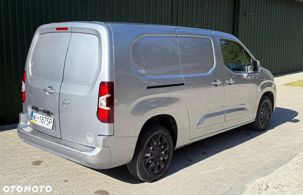 Opel COMBO - 4