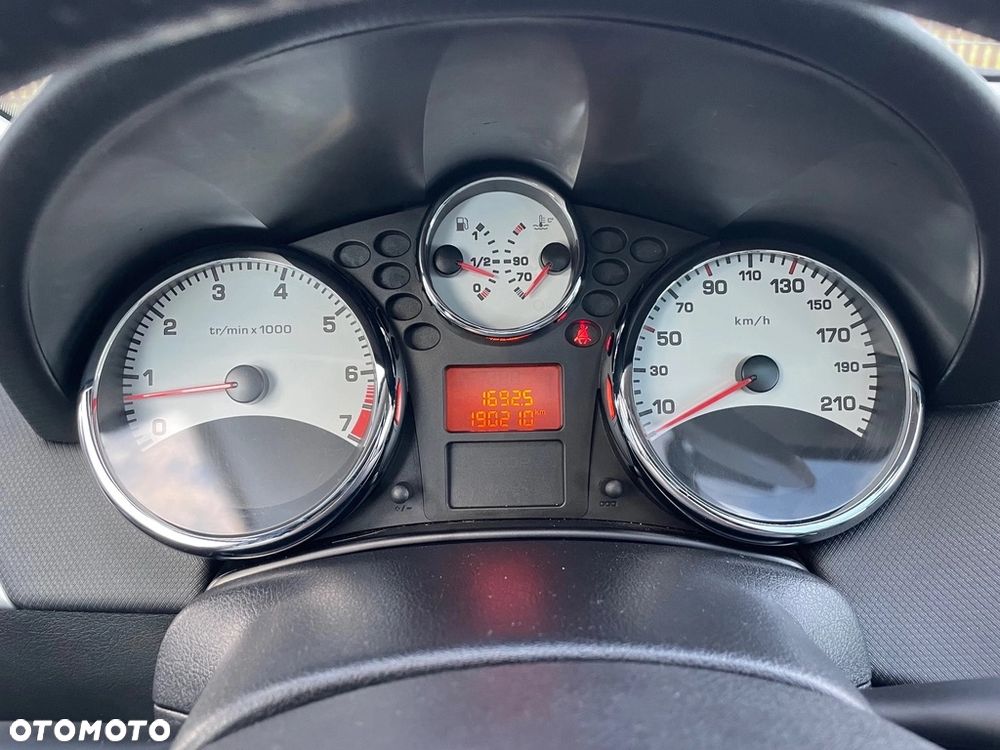 Peugeot 207 95 VTi Premium - 25