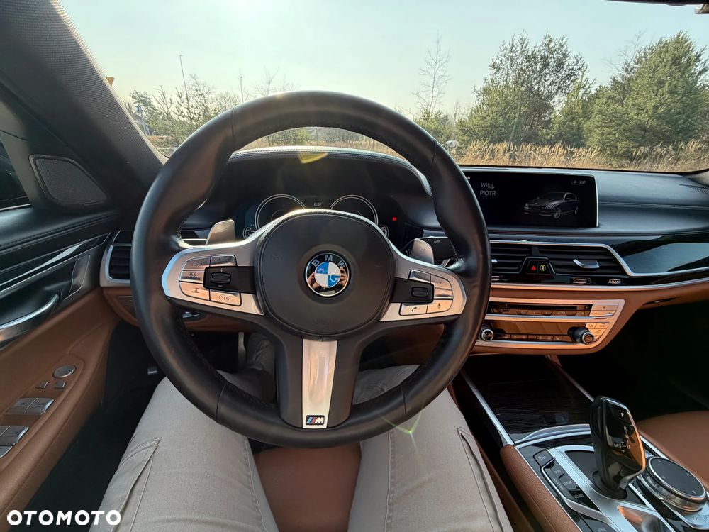 BMW Seria 7 740e iPerformance - 20
