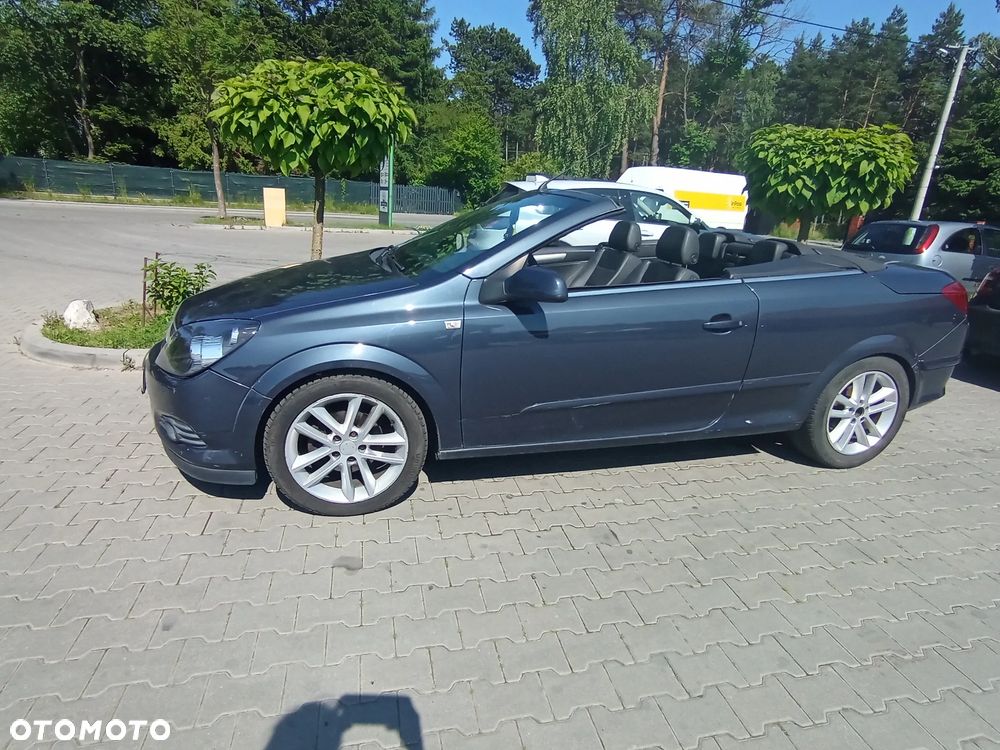 Opel Astra 1.8 Enjoy - 1