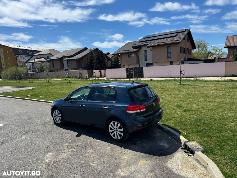 Volkswagen Golf 1.4 TSI DSG Style - 5