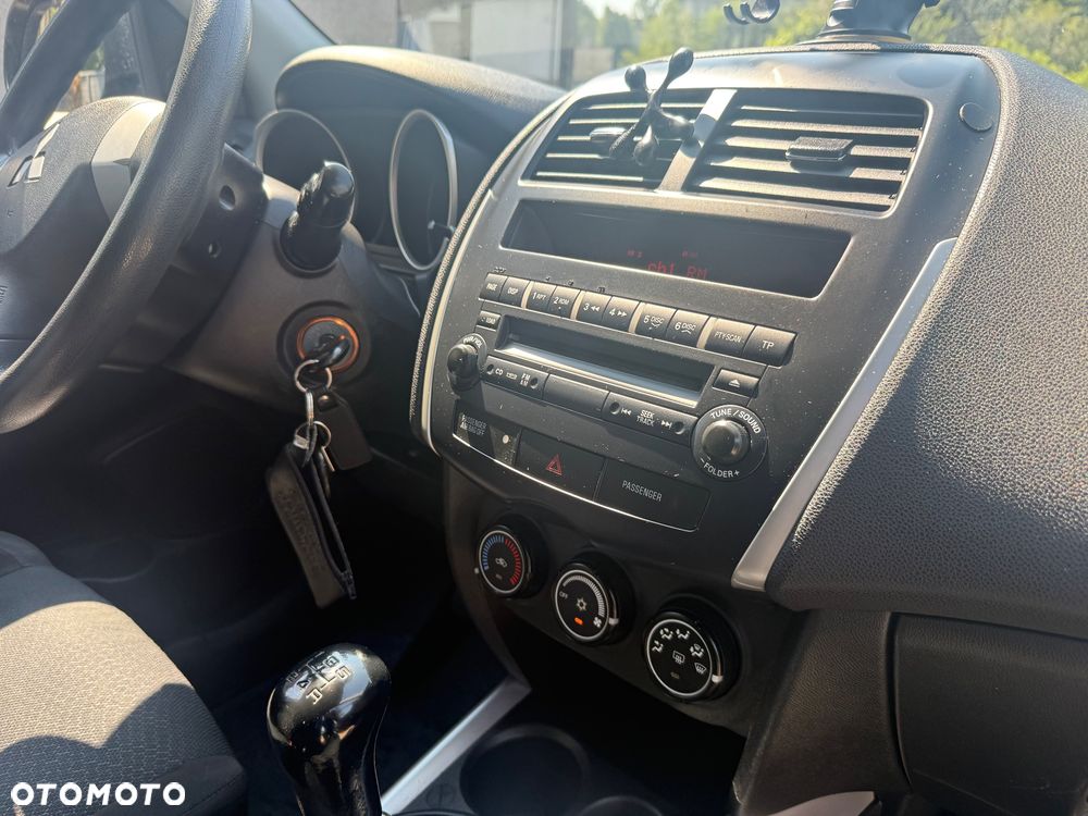 Mitsubishi ASX 1.6 2WD Edition - 11