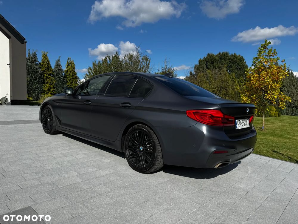 BMW Seria 5 530d xDrive M Sport sport - 15