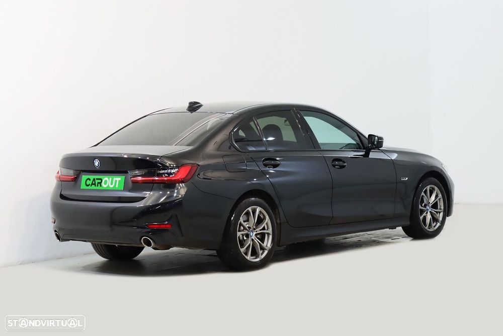 BMW 320 e Line Sport Auto - 2