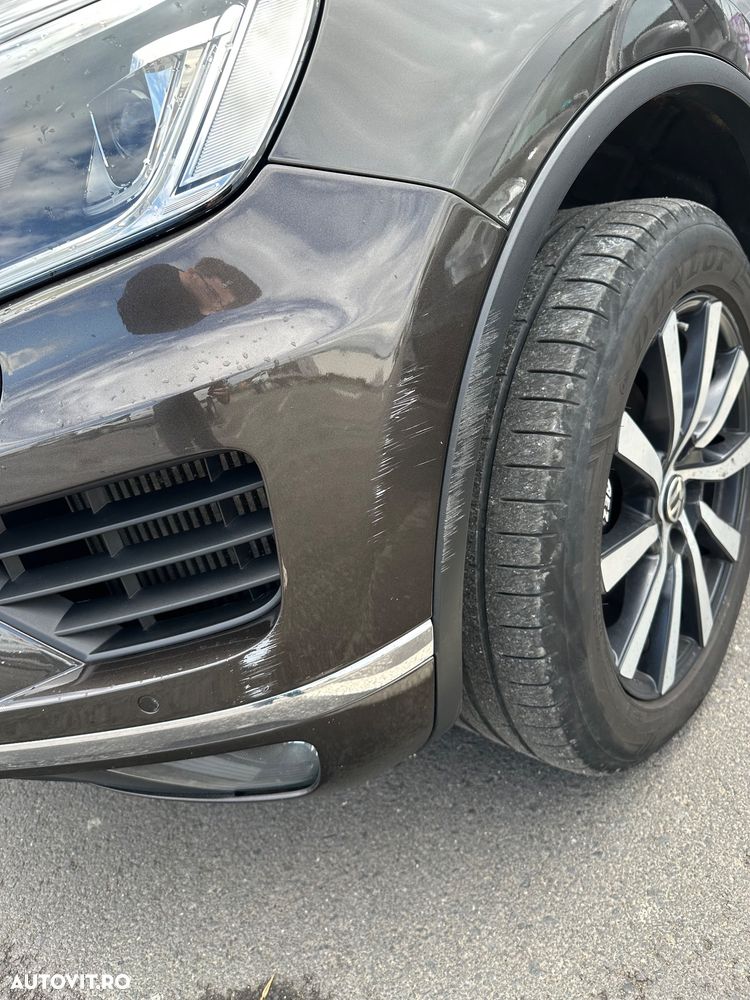 Volkswagen Touareg 3.0 V6 TDI BMT - 10