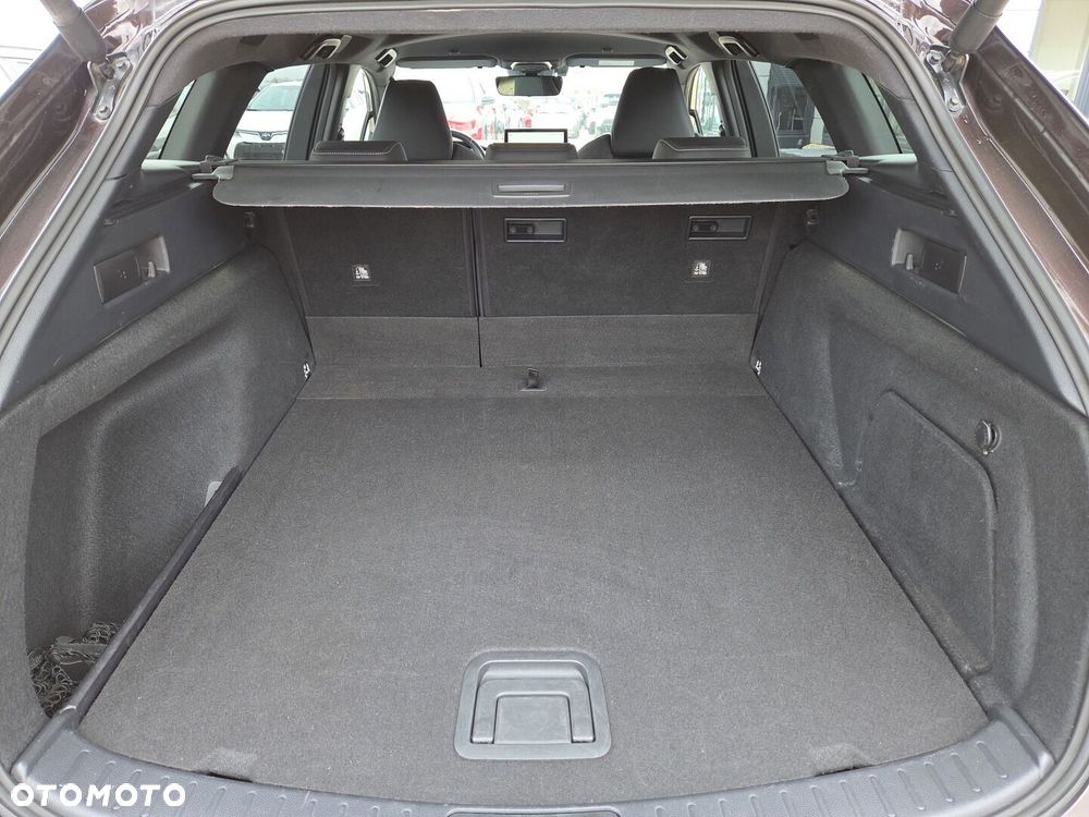 Toyota Corolla 2.0 Hybrid Style - 15