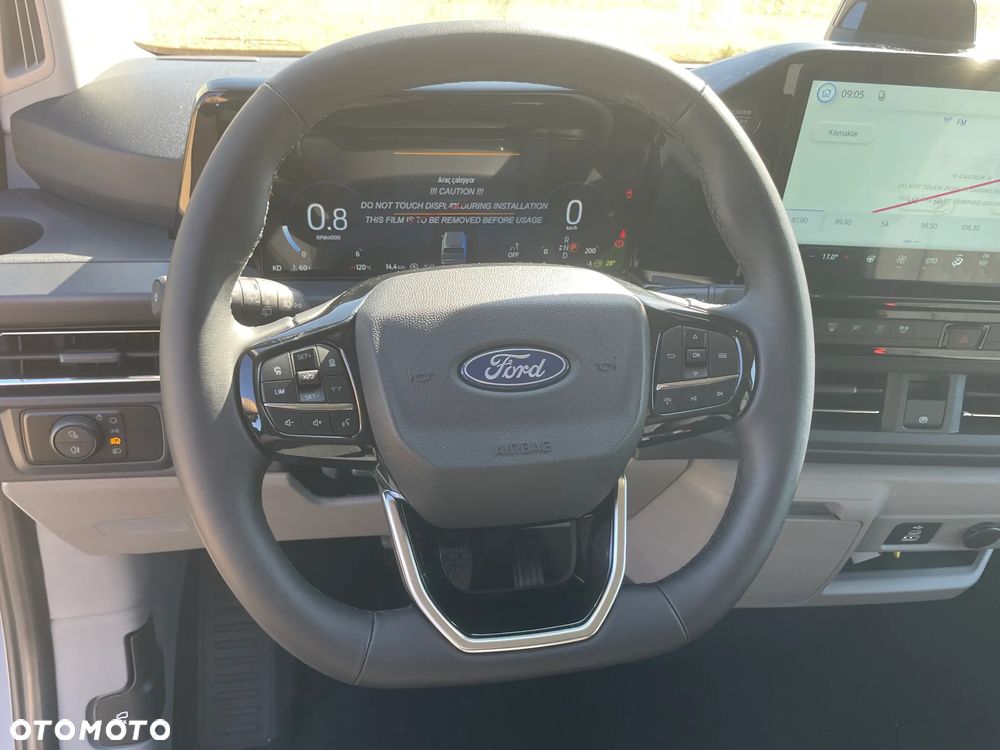 Ford Tourneo Custom 2.0 EcoBlue 320 L2 Titanium - 19