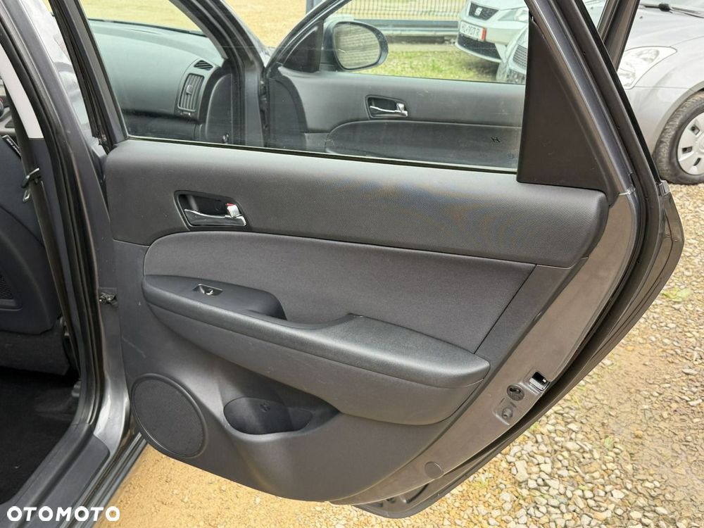 Hyundai i30 - 19