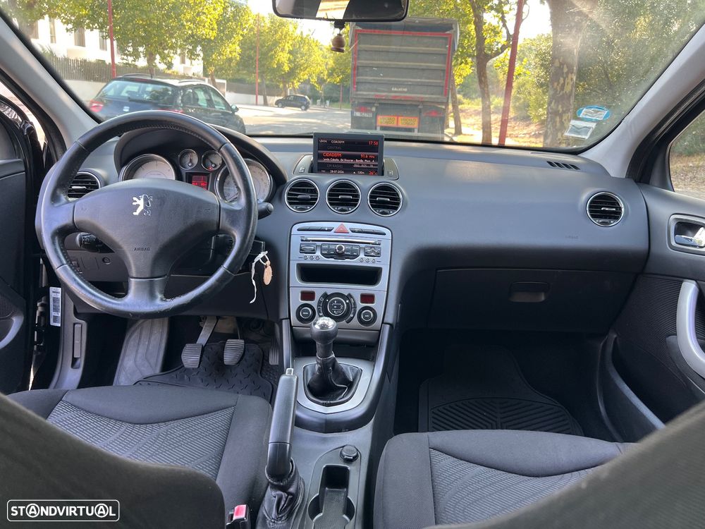 Peugeot 308 1.6 HDi Premium - 10