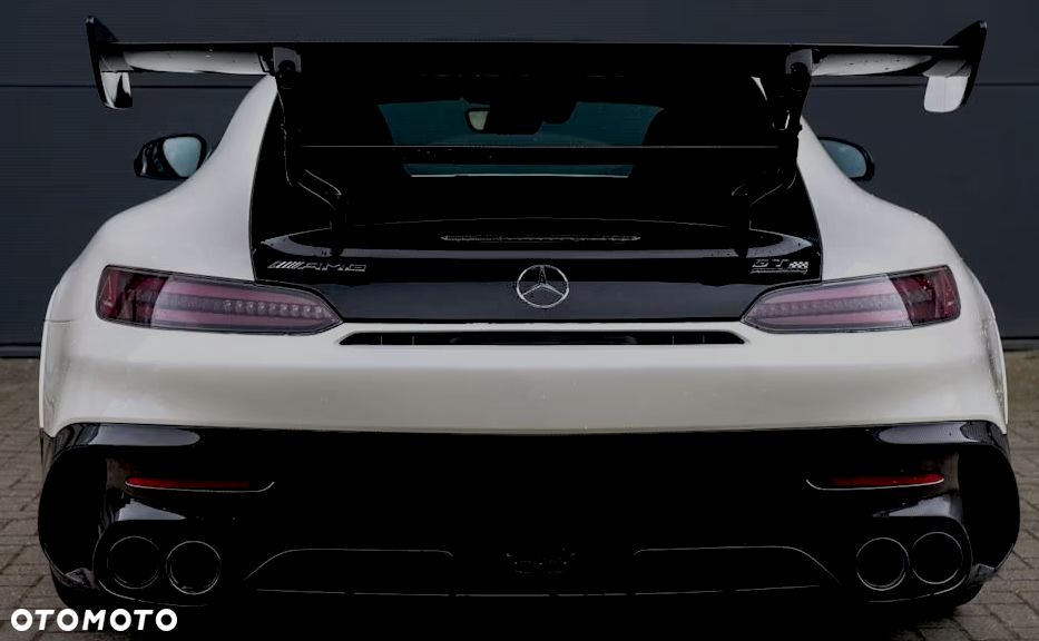 Mercedes-Benz AMG GT - 8