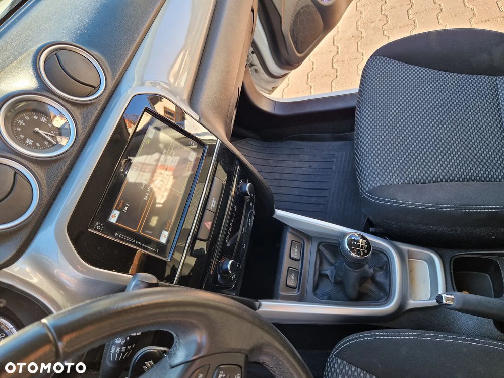 Suzuki Vitara 1.6 Premium 2WD - 21