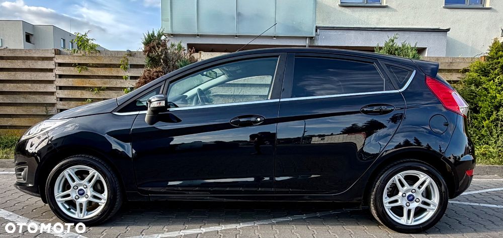 Ford Fiesta 1.4 Titanium - 12