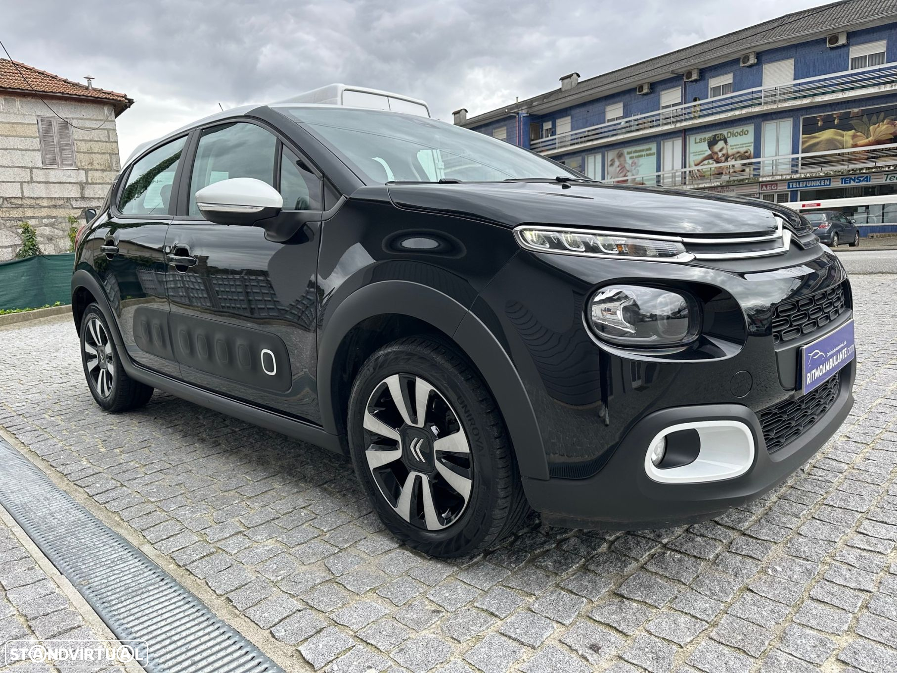 Citroën C3 1.2 PureTech Shine - 8