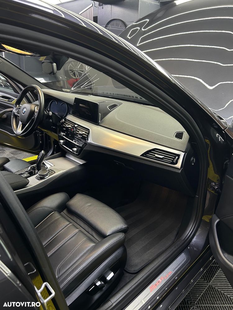 BMW Seria 5 530d AT - 16