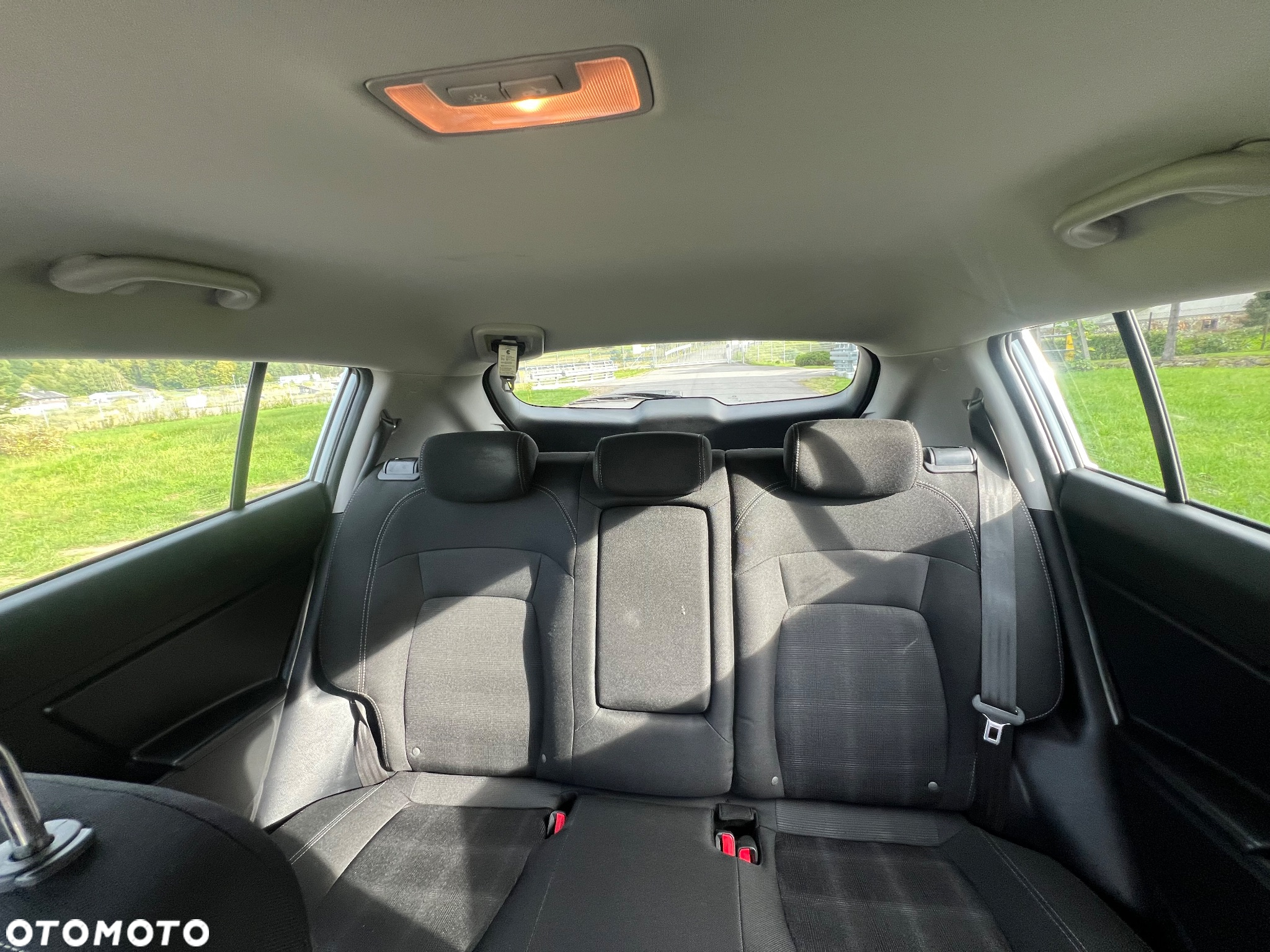 Kia Sportage 1.7 CRDI 2WD Dream-Team Edition - 24
