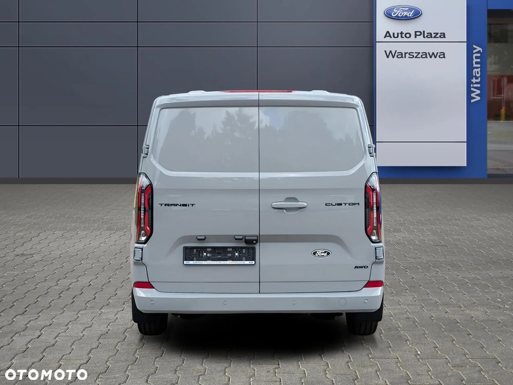 Ford Transit Custom - 4