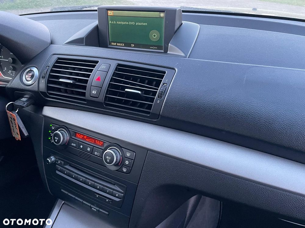 BMW Seria 1 118d DPF Edition Sport - 14