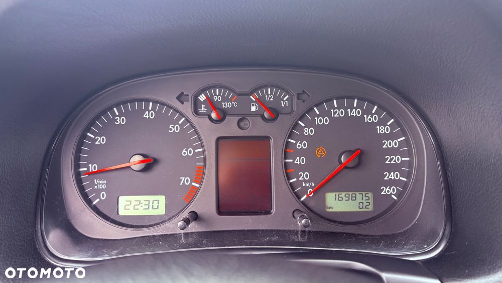 Volkswagen Golf - 15