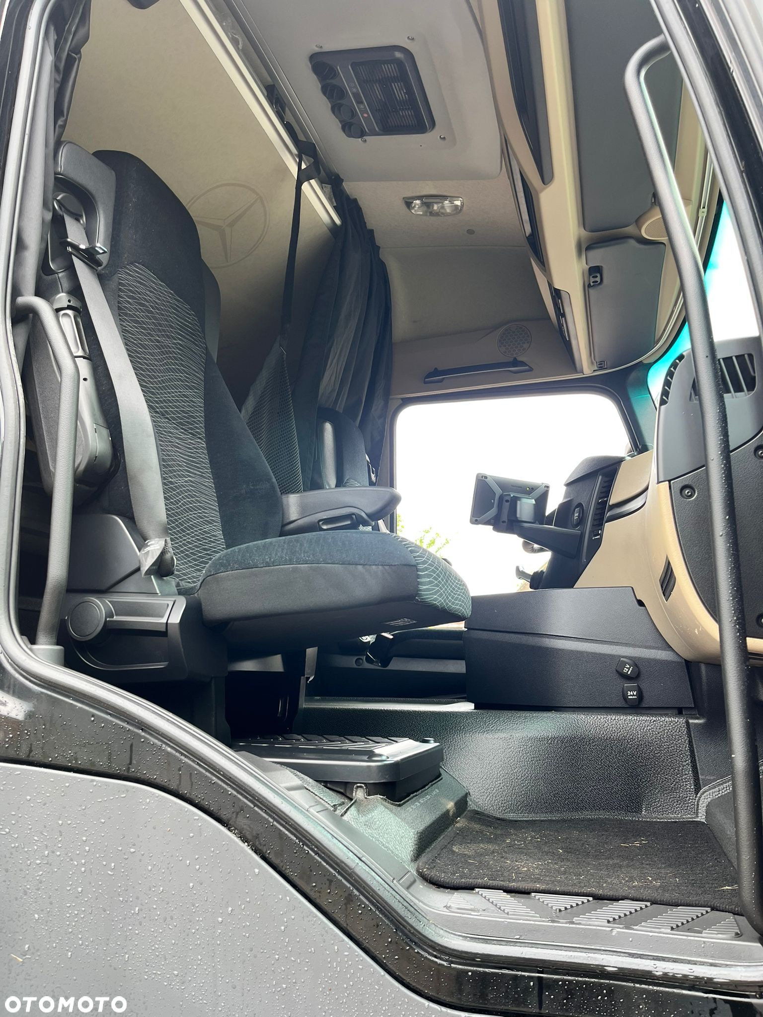 Mercedes-Benz ACTROS 2545L / 2542L | STREAMSPACE | FIRANKA 7.30 m - 29