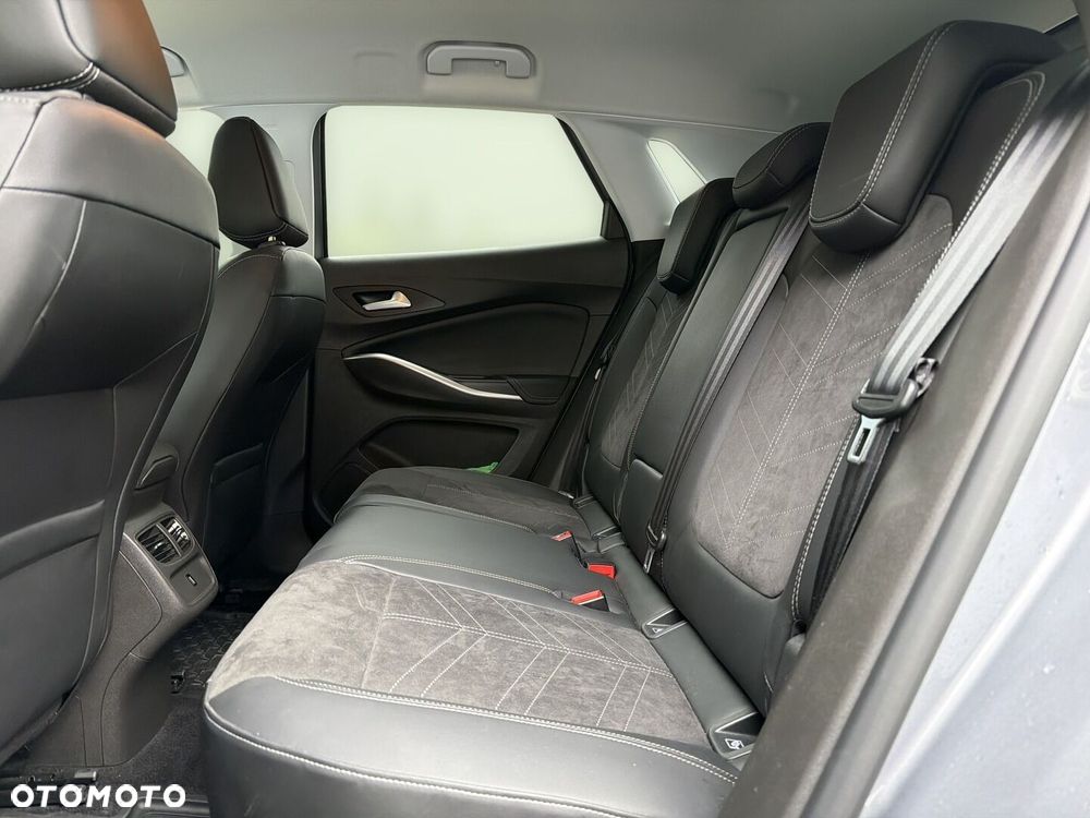 Opel Grandland 1.2 T GS Line S&S - 14