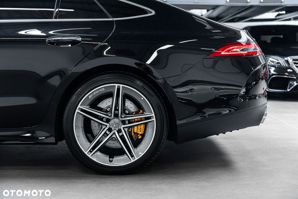 Mercedes-Benz AMG GT - 16