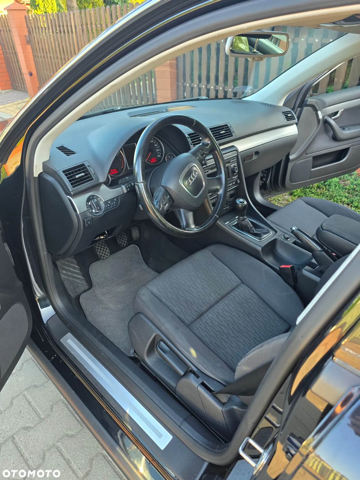 Audi A4 1.6 - 6