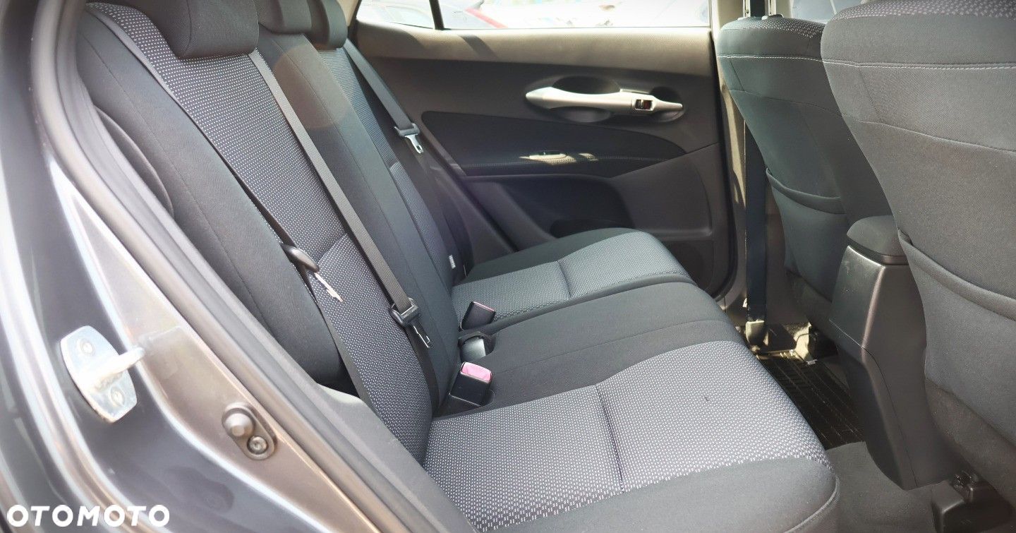 Toyota Auris - 17