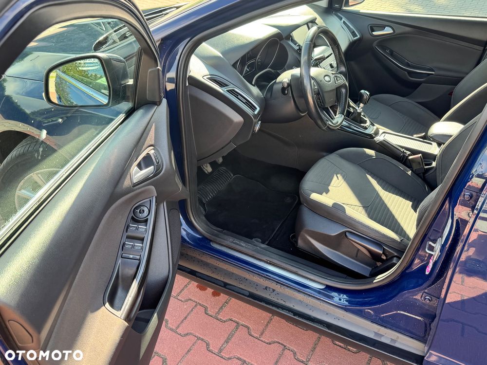 Ford Focus 1.5 EcoBoost Titanium ASS - 7