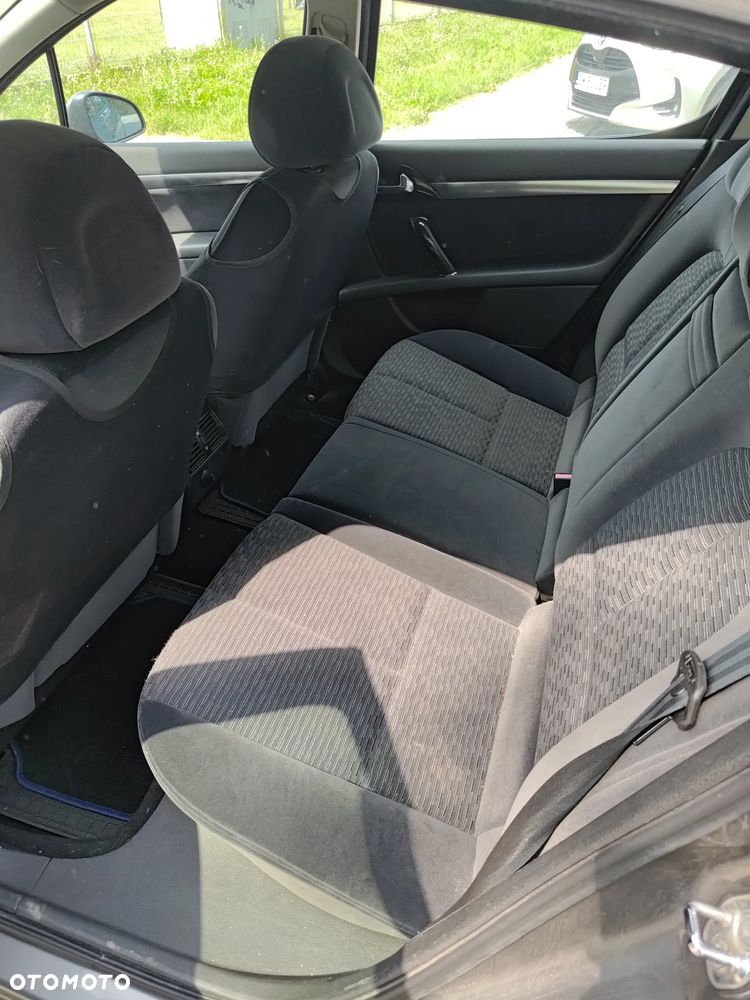 Peugeot 407 2.0 HDi Premium - 14