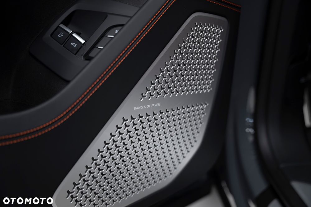 Lamborghini Urus - 25