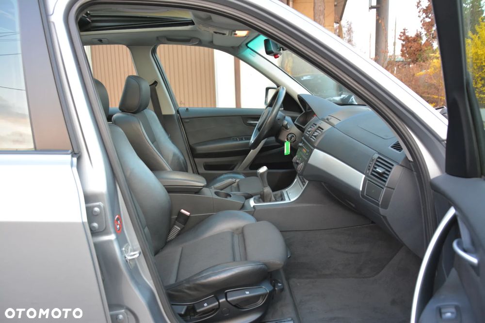 BMW X3 xDrive20i - 11