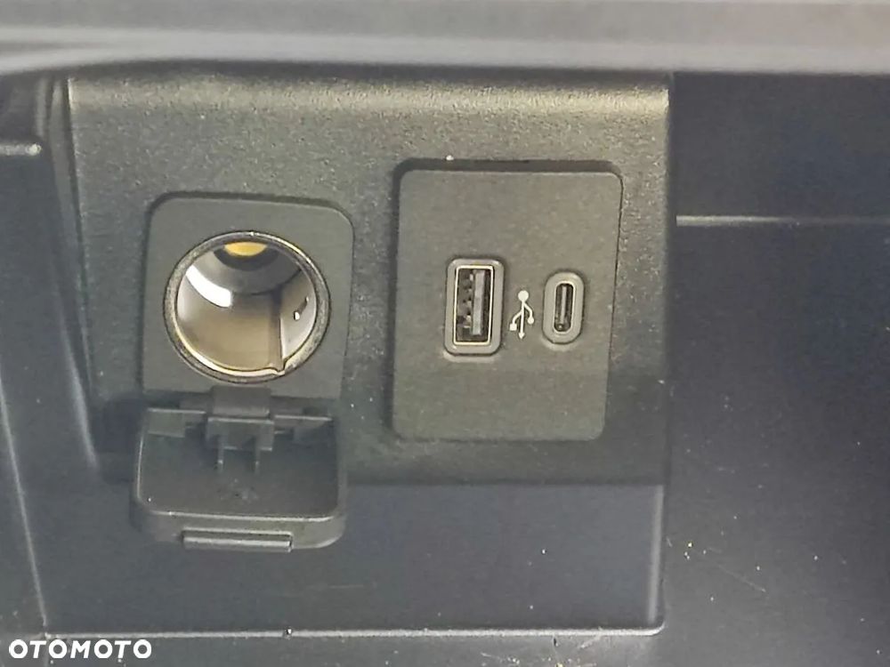 FORD EXPLORER od 2020r Panel Tunelu Środkowego - 4