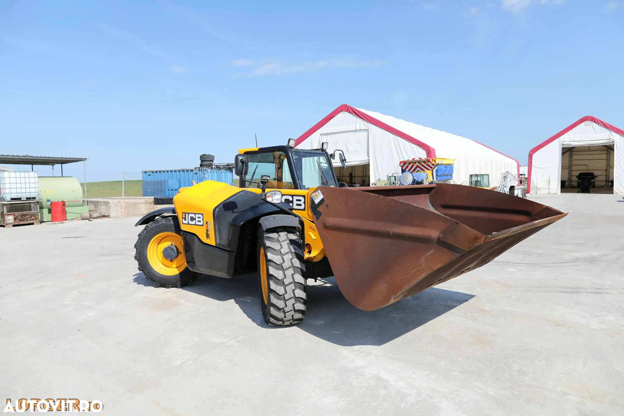 JCB 527-58 AG - 4