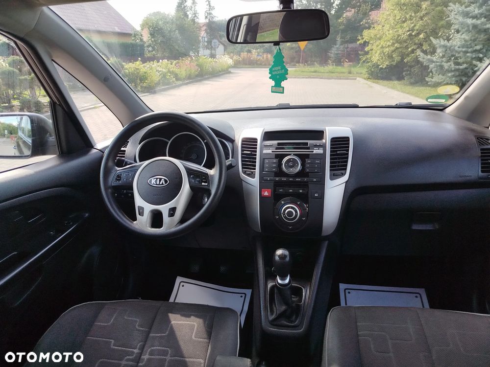 Kia Venga 1.4 CVVT Fifa World Cup Edition - 31