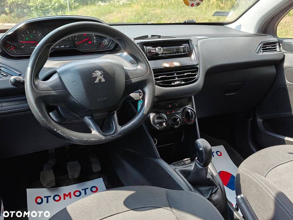 Peugeot 208 82 VTI Allure - 6