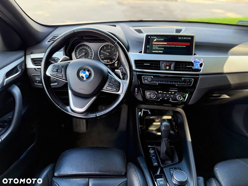 BMW X1 xDrive20d - 11