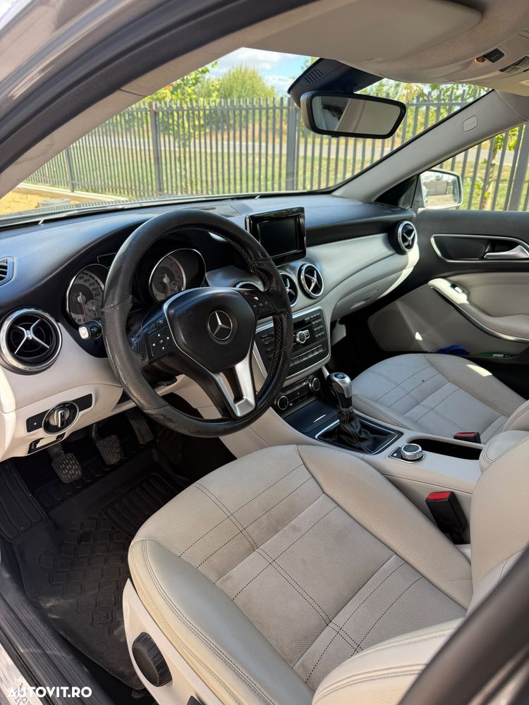 Mercedes-Benz GLA 200 CDI - 12