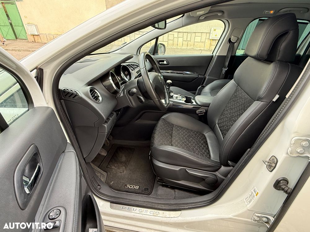 Peugeot 3008 1.2 PureTech Turbo S&S Access - 13
