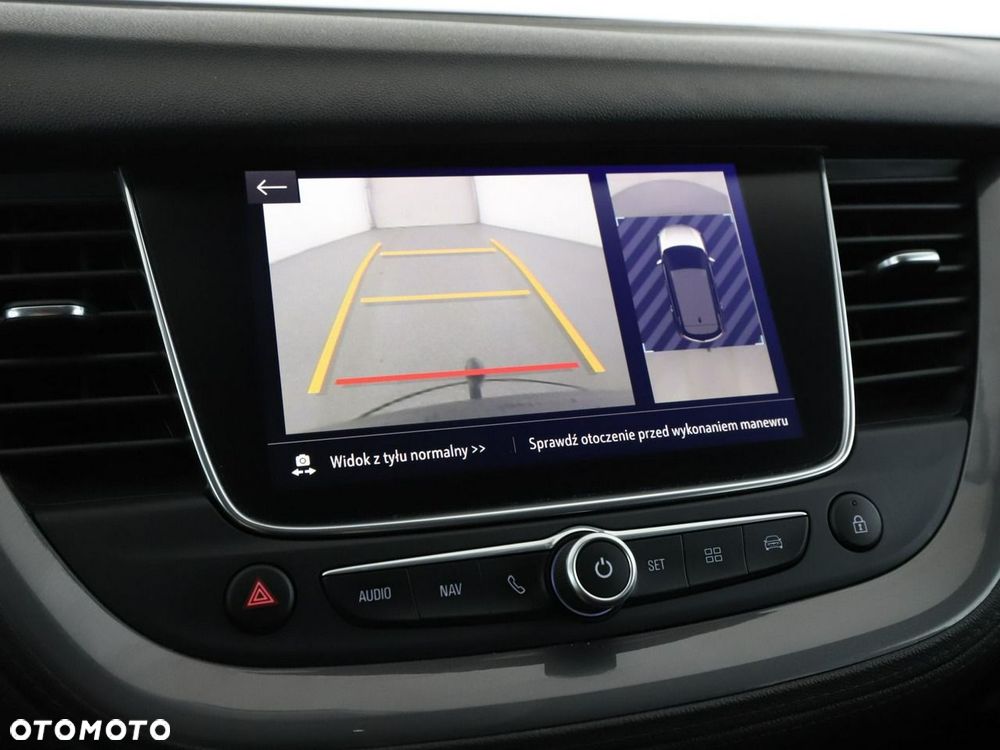 Opel Grandland X 1.2 Start/Stop Automatik Business INNOVATION - 26