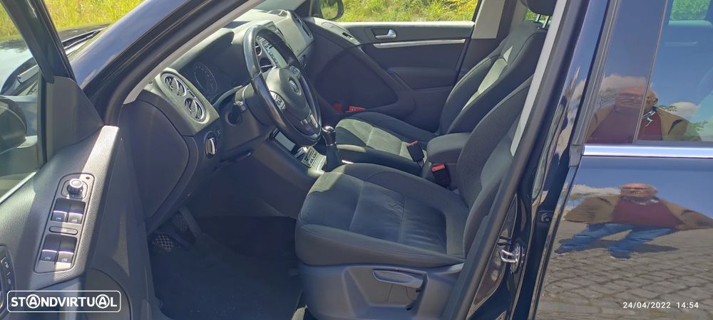 VW Tiguan 2.0 TDi Sport 4Motion - 4